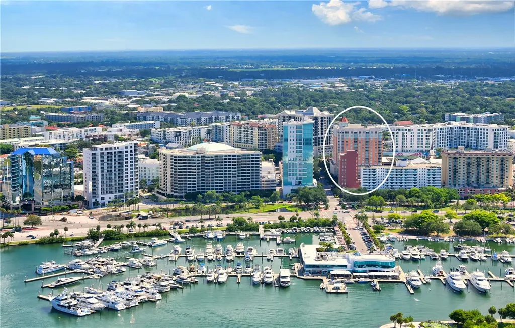 1350 Main Street Sarasota FL 34236