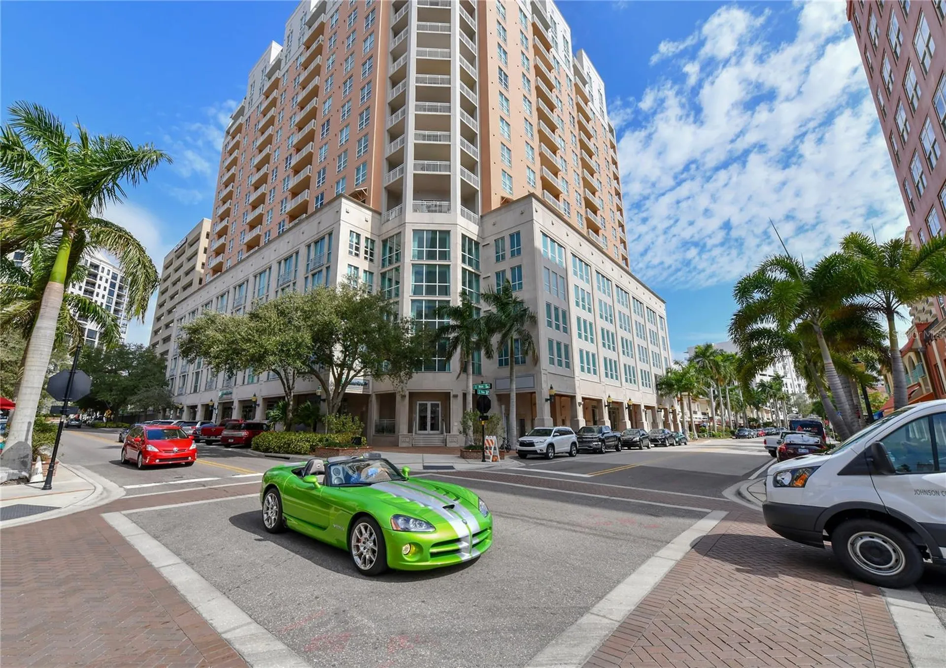 1350 Main Street Sarasota FL 34236