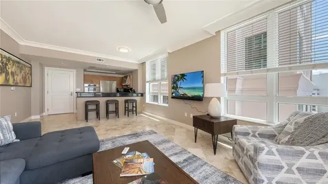 1350 Main Street Sarasota FL 34236