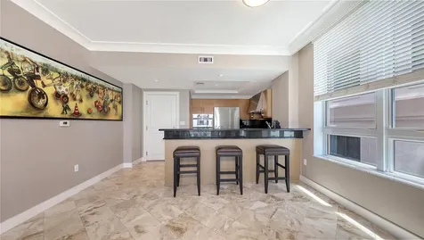 1350 Main Street Sarasota FL 34236