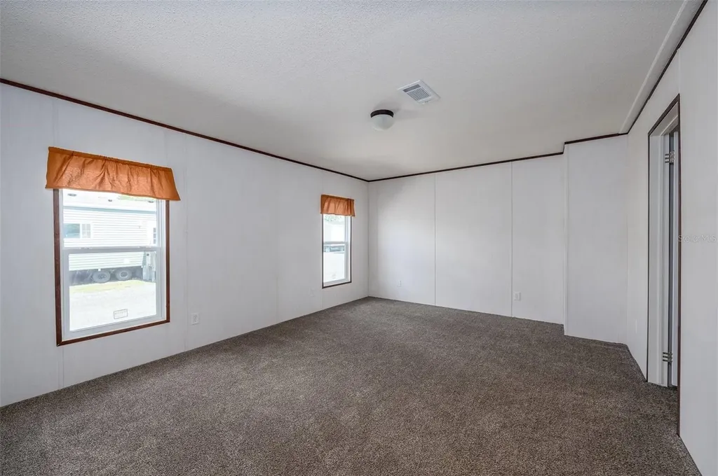 1119 NE County Road 125 Lawtey FL 32058