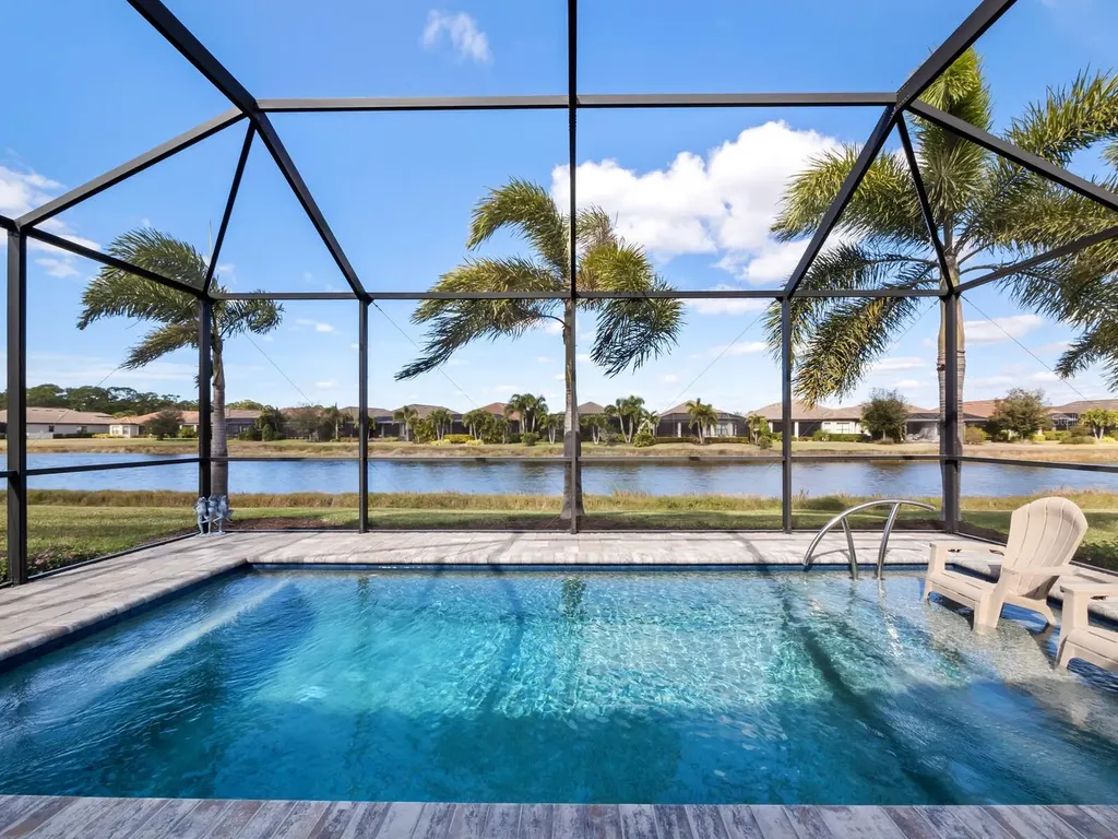 5444 Lampiasi Street Sarasota FL 34238