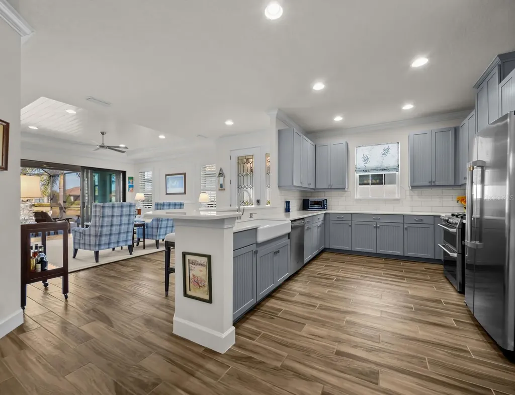 5444 Lampiasi Street Sarasota FL 34238