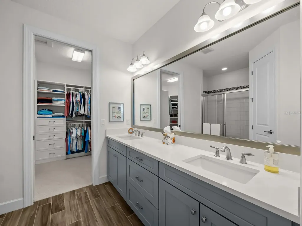 5444 Lampiasi Street Sarasota FL 34238