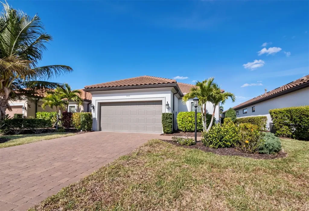 5444 Lampiasi Street Sarasota FL 34238