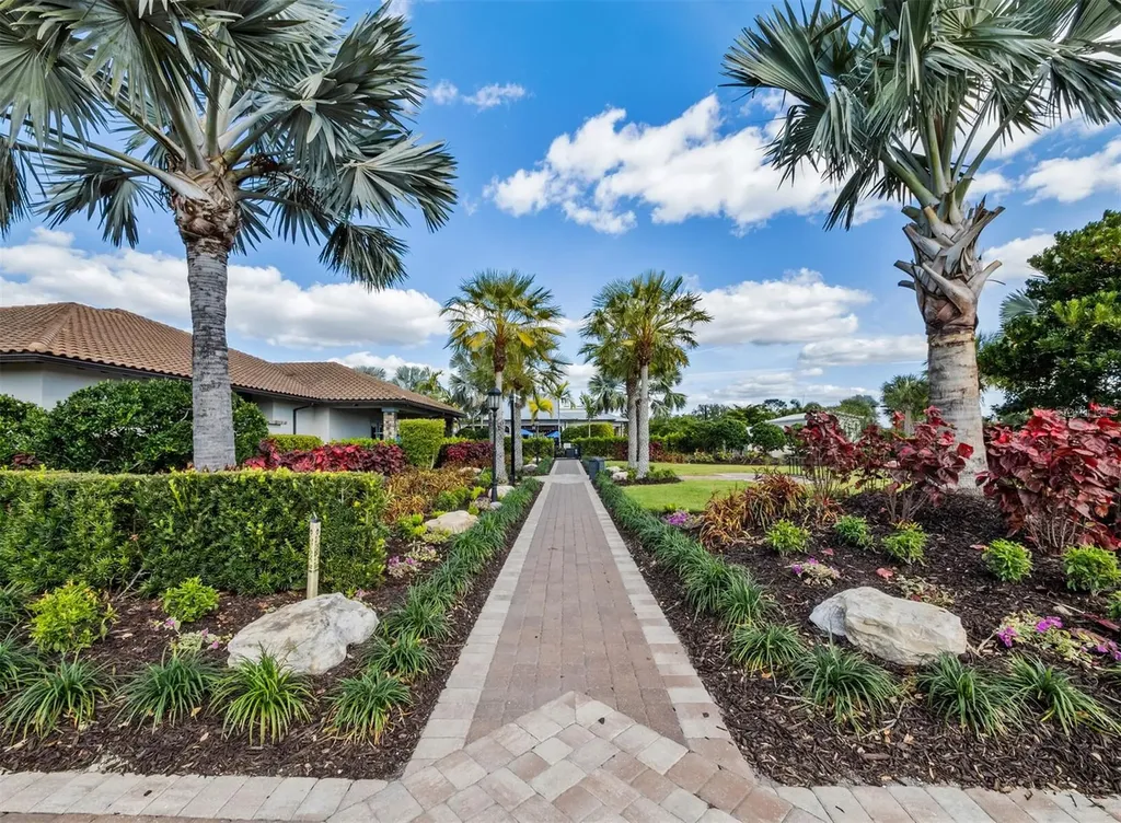 5444 Lampiasi Street Sarasota FL 34238