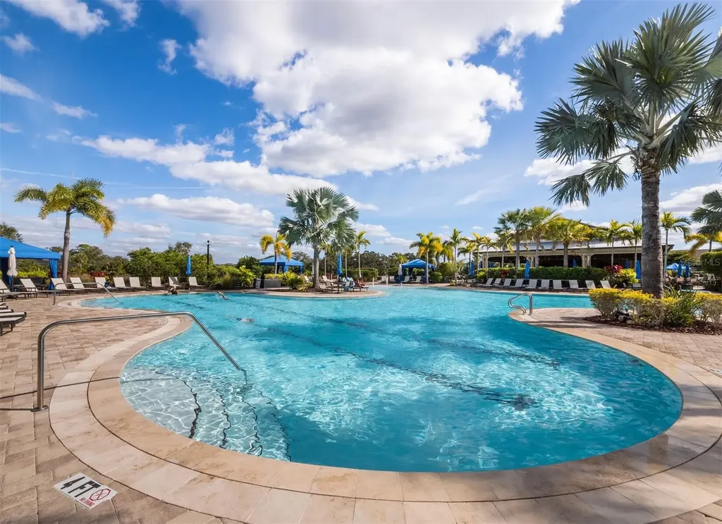 5444 Lampiasi Street Sarasota FL 34238
