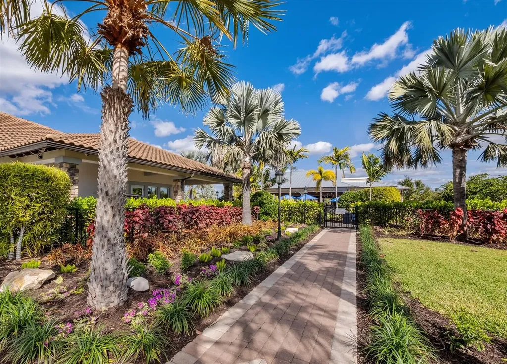 5444 Lampiasi Street Sarasota FL 34238