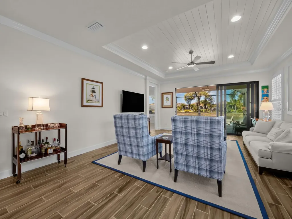 5444 Lampiasi Street Sarasota FL 34238