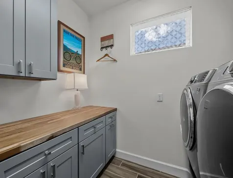 5444 Lampiasi Street Sarasota FL 34238