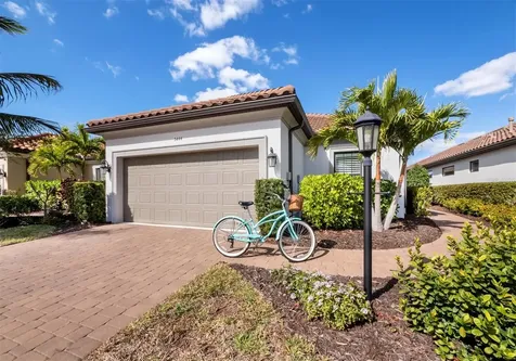 5444 Lampiasi Street Sarasota FL 34238