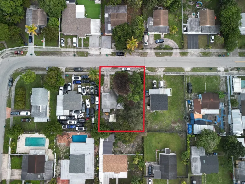 18020 NW 2nd Place Miami FL 33169