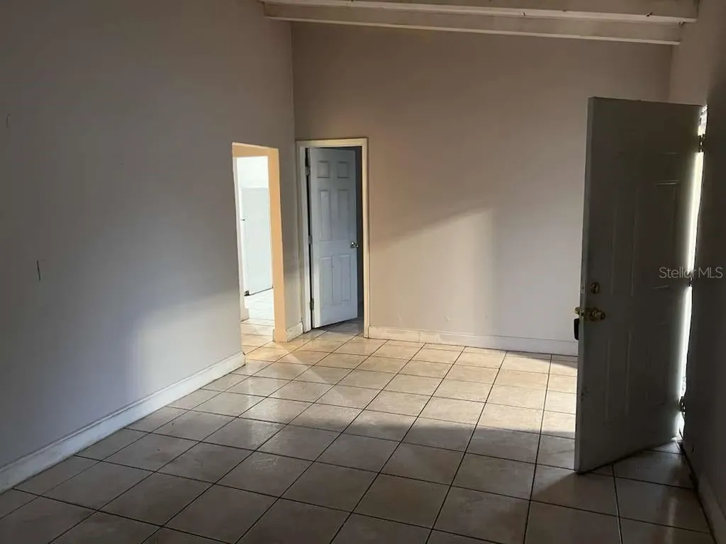 18020 NW 2nd Place Miami FL 33169