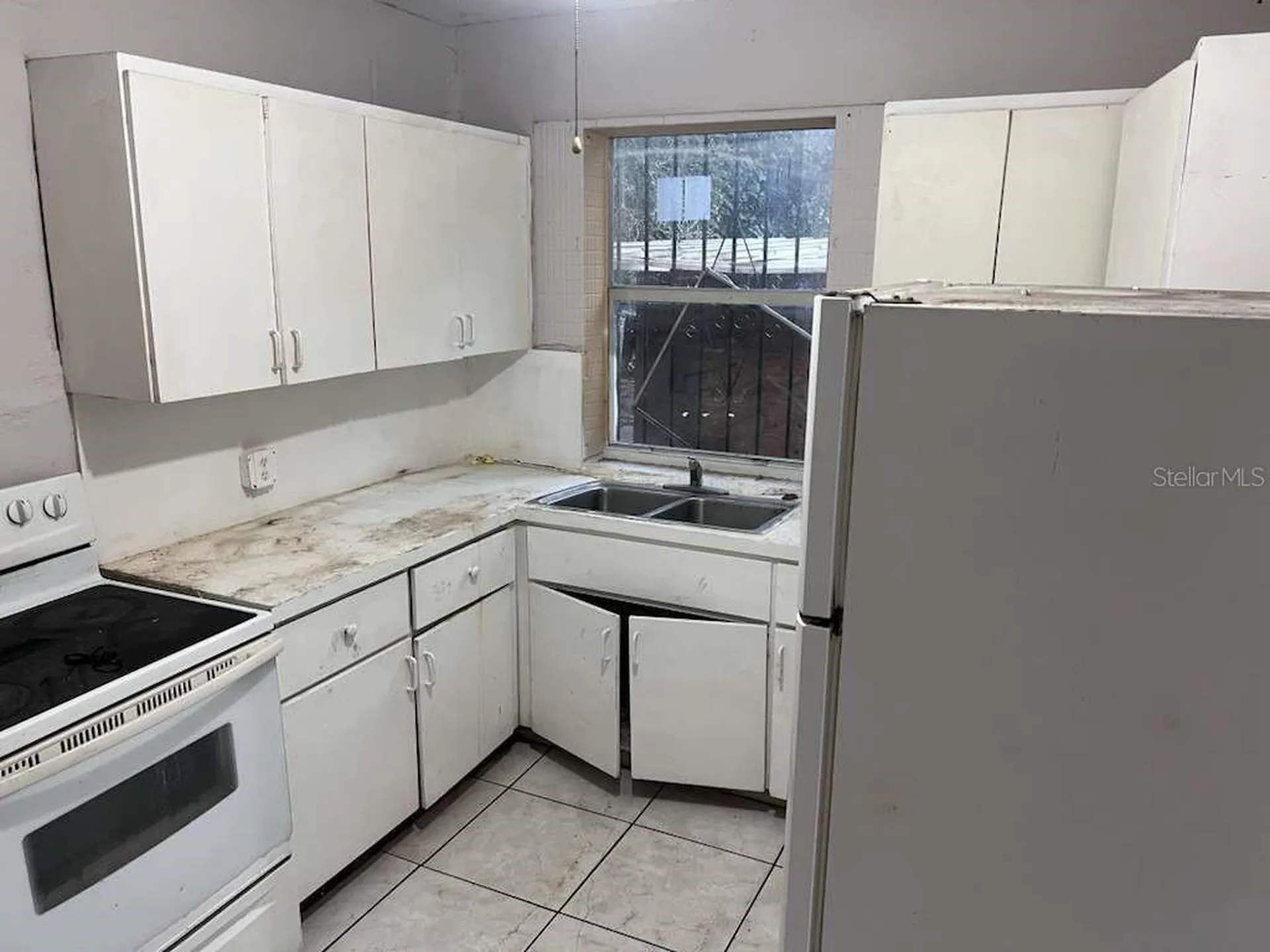18020 NW 2nd Place Miami FL 33169