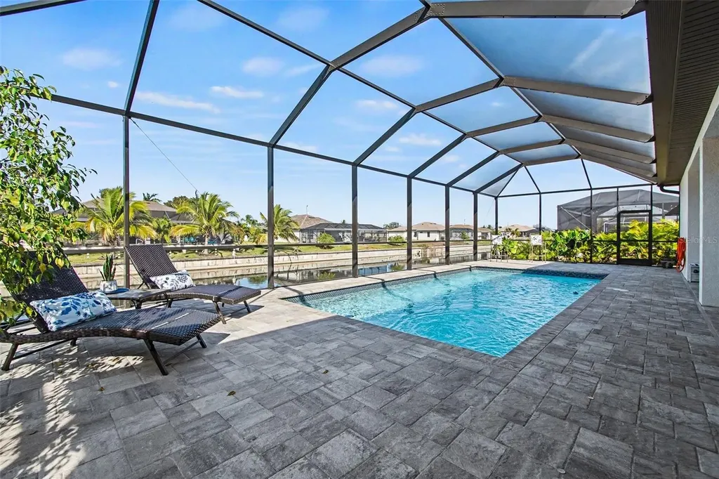 1213 SW 24th Street Cape Coral FL 33991