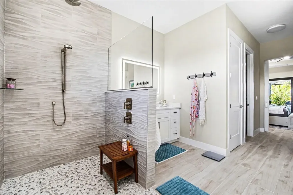 1213 SW 24th Street Cape Coral FL 33991