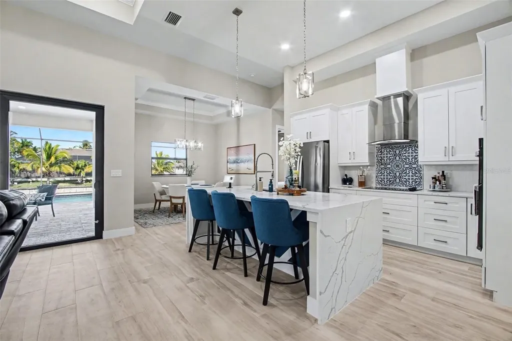 1213 SW 24th Street Cape Coral FL 33991