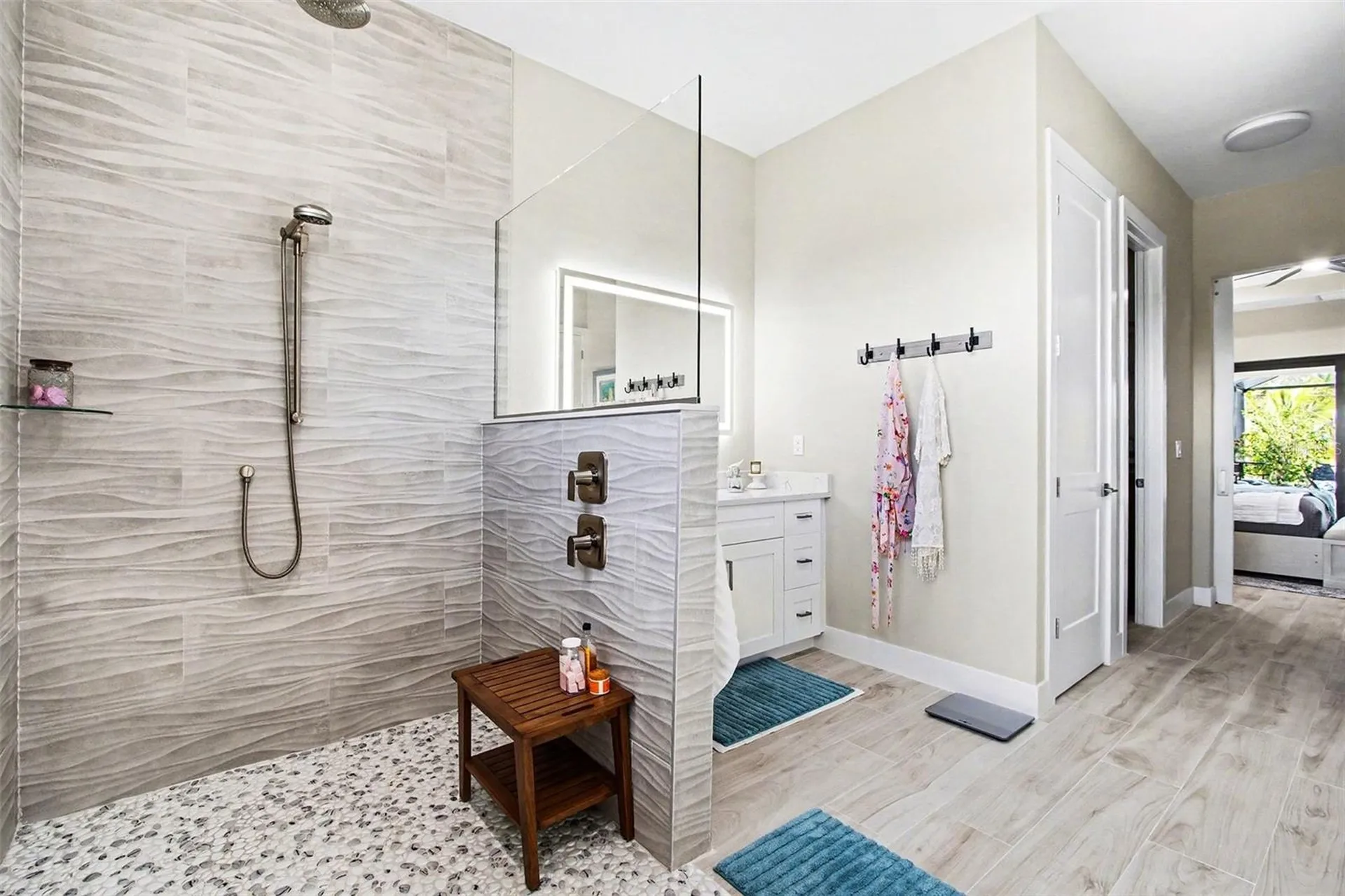 1213 SW 24th Street Cape Coral FL 33991