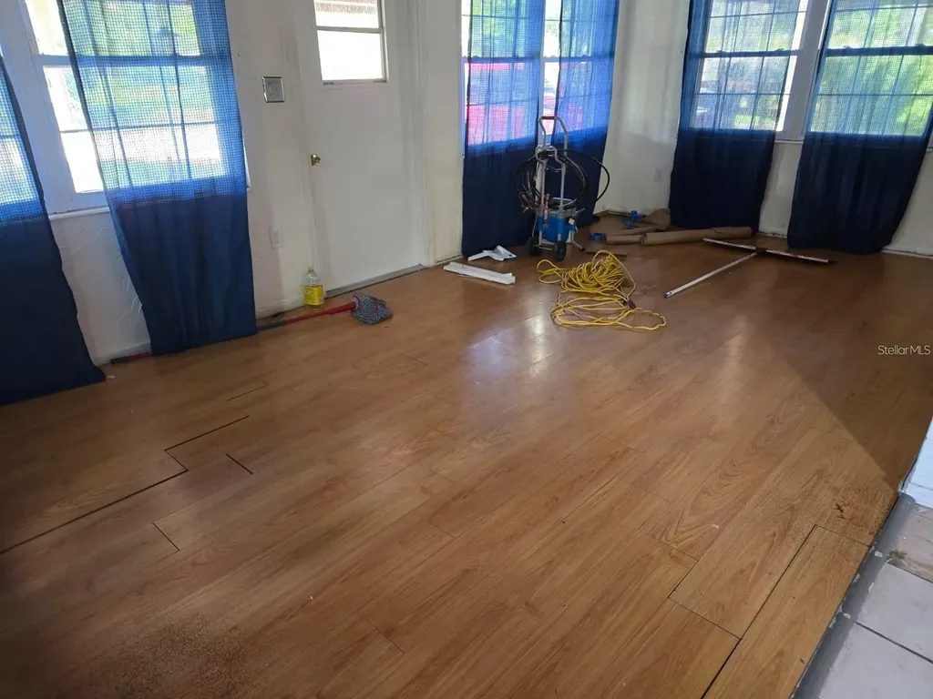 10 Mccarthy Avenue Frostproof FL 33843