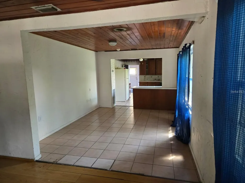 10 Mccarthy Avenue Frostproof FL 33843