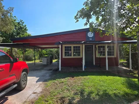 10 Mccarthy Avenue Frostproof FL 33843