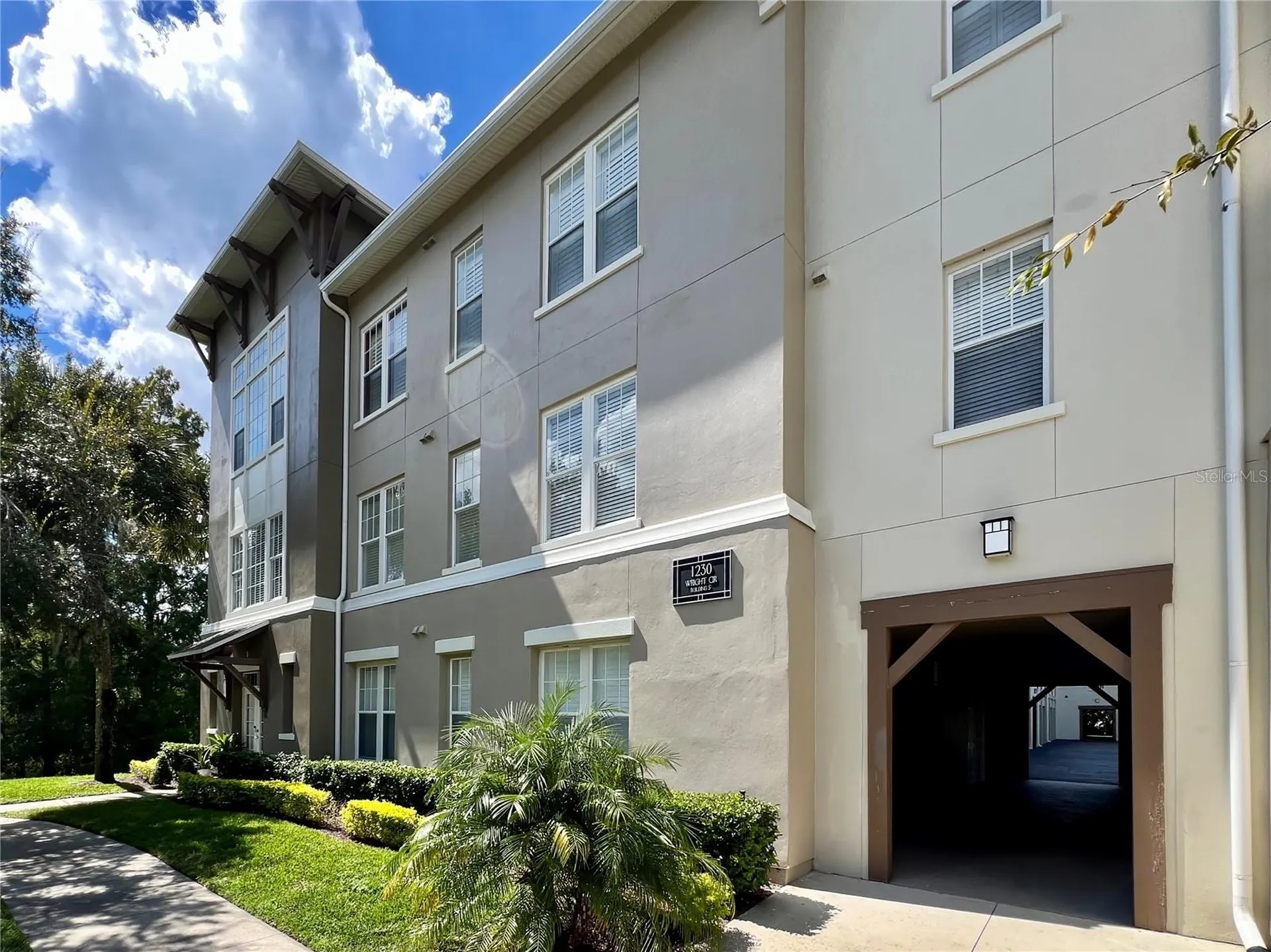 1230 Wright Circle Celebration FL 34747