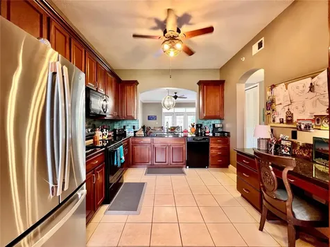 1230 Wright Circle Celebration FL 34747