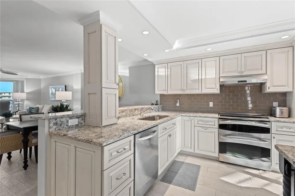 5880 Midnight Pass Road Sarasota FL 34242