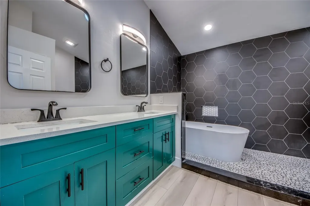 6205 Deer Run Fort Myers FL 33908