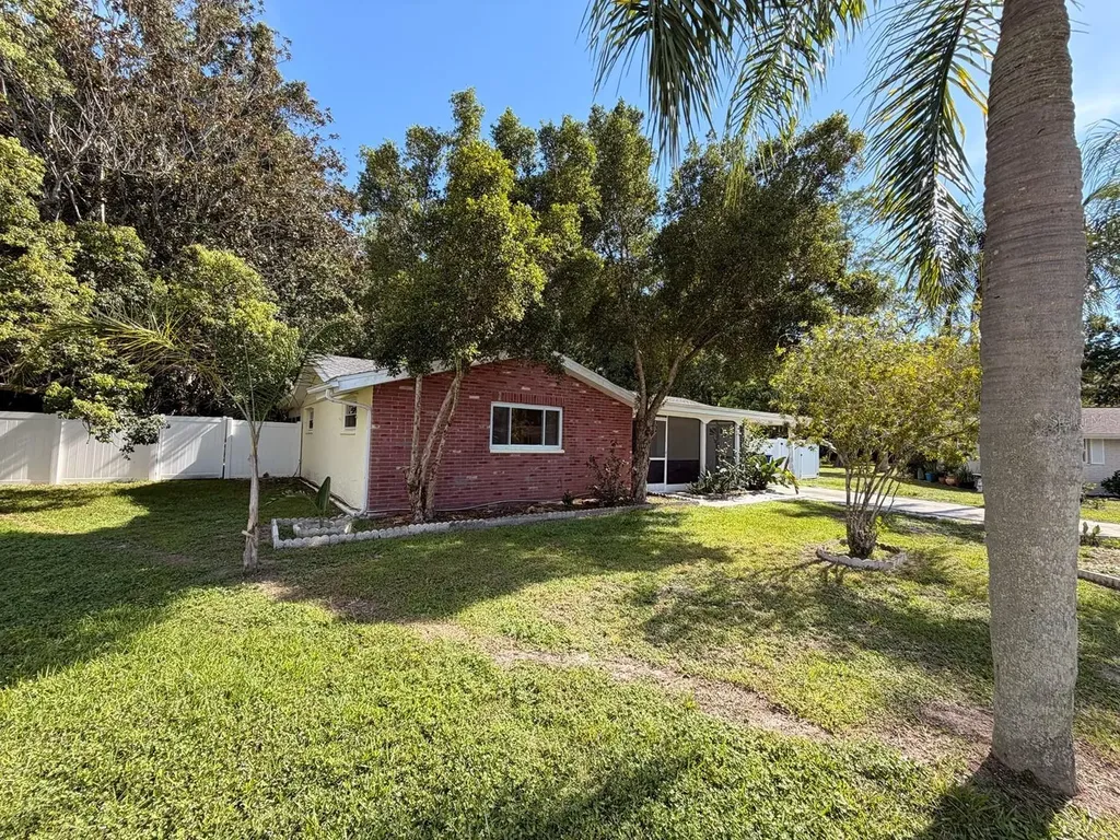 7235 Redbud Court New Port Richey FL 34653