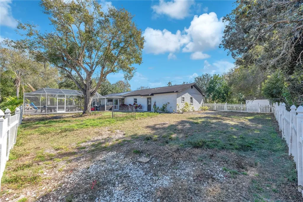 13020 672 Highway Riverview FL 33579