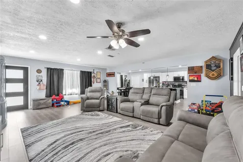 13020 672 Highway Riverview FL 33579