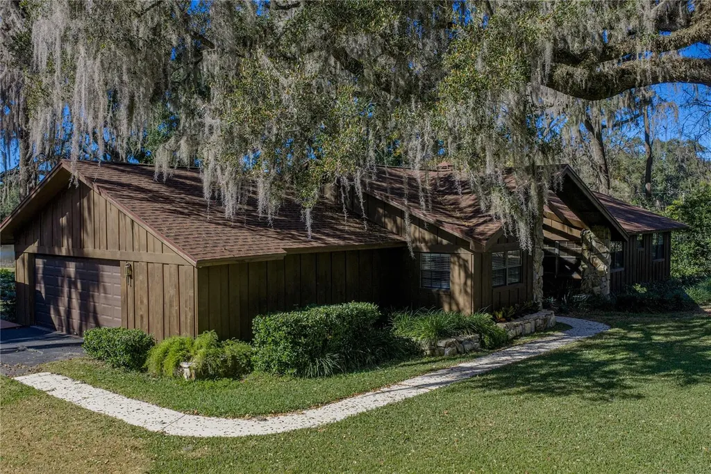 11045 Fort King Road Dade City FL 33525