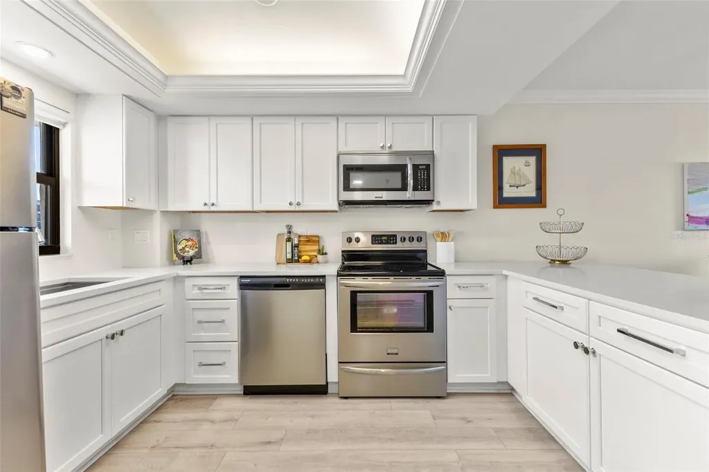 1001 Benjamin Franklin Drive Sarasota FL 34236