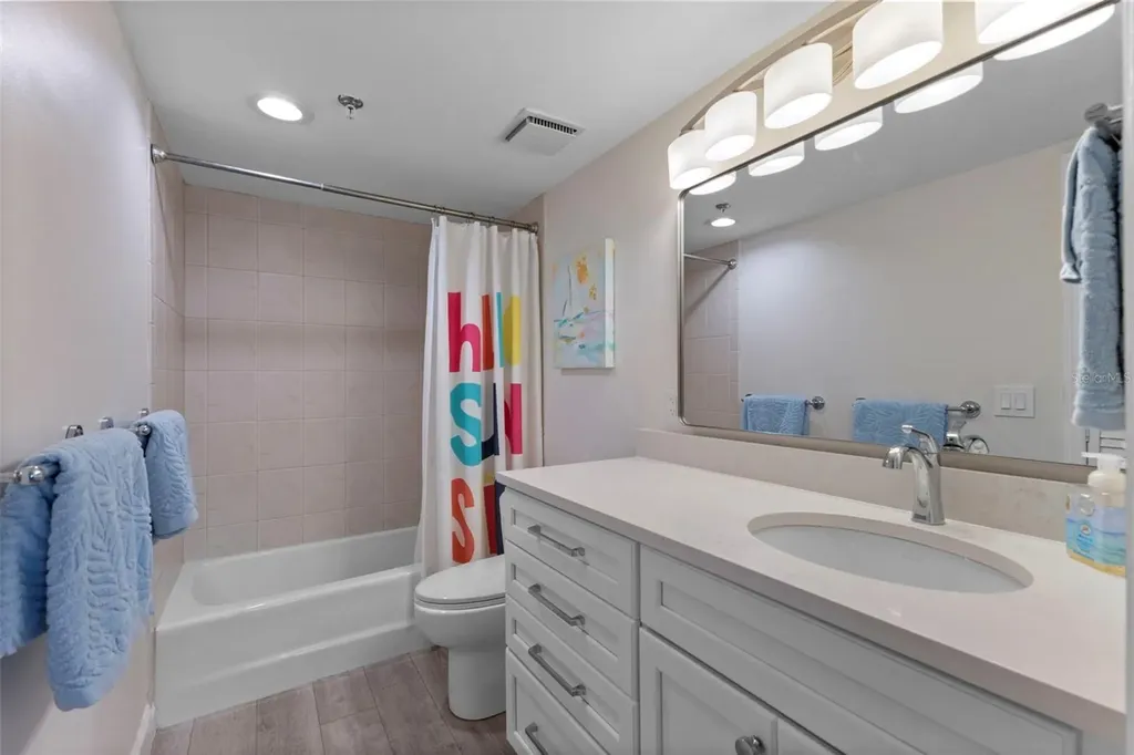 1001 Benjamin Franklin Drive Sarasota FL 34236