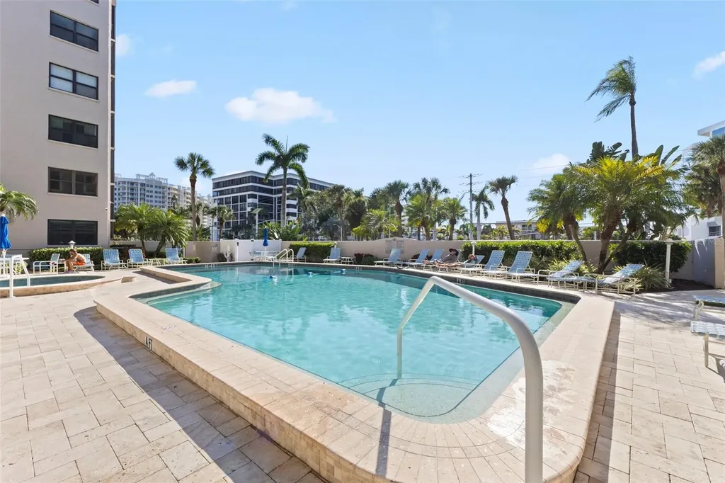 1001 Benjamin Franklin Drive Sarasota FL 34236