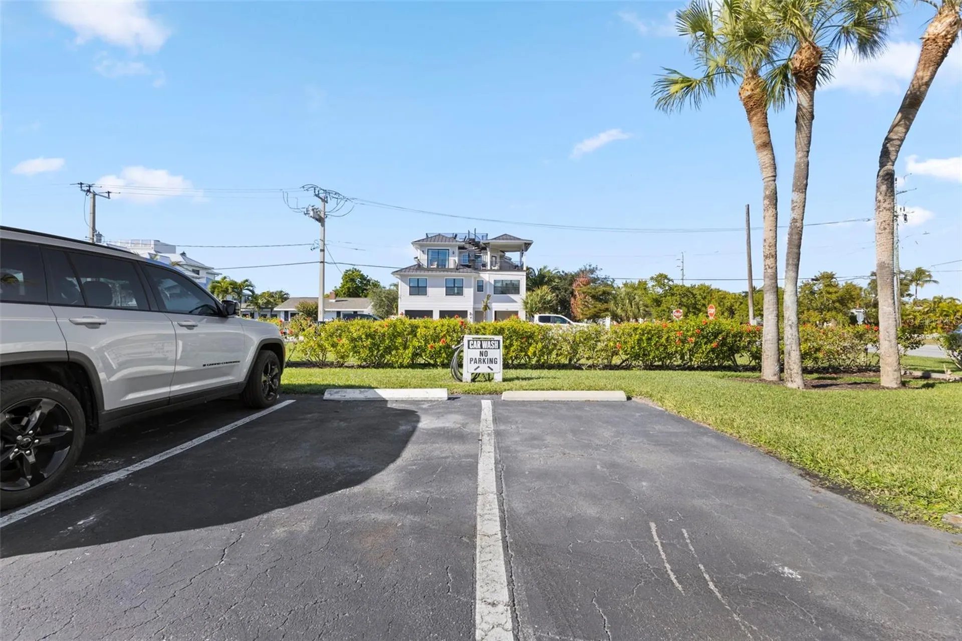 1001 Benjamin Franklin Drive Sarasota FL 34236