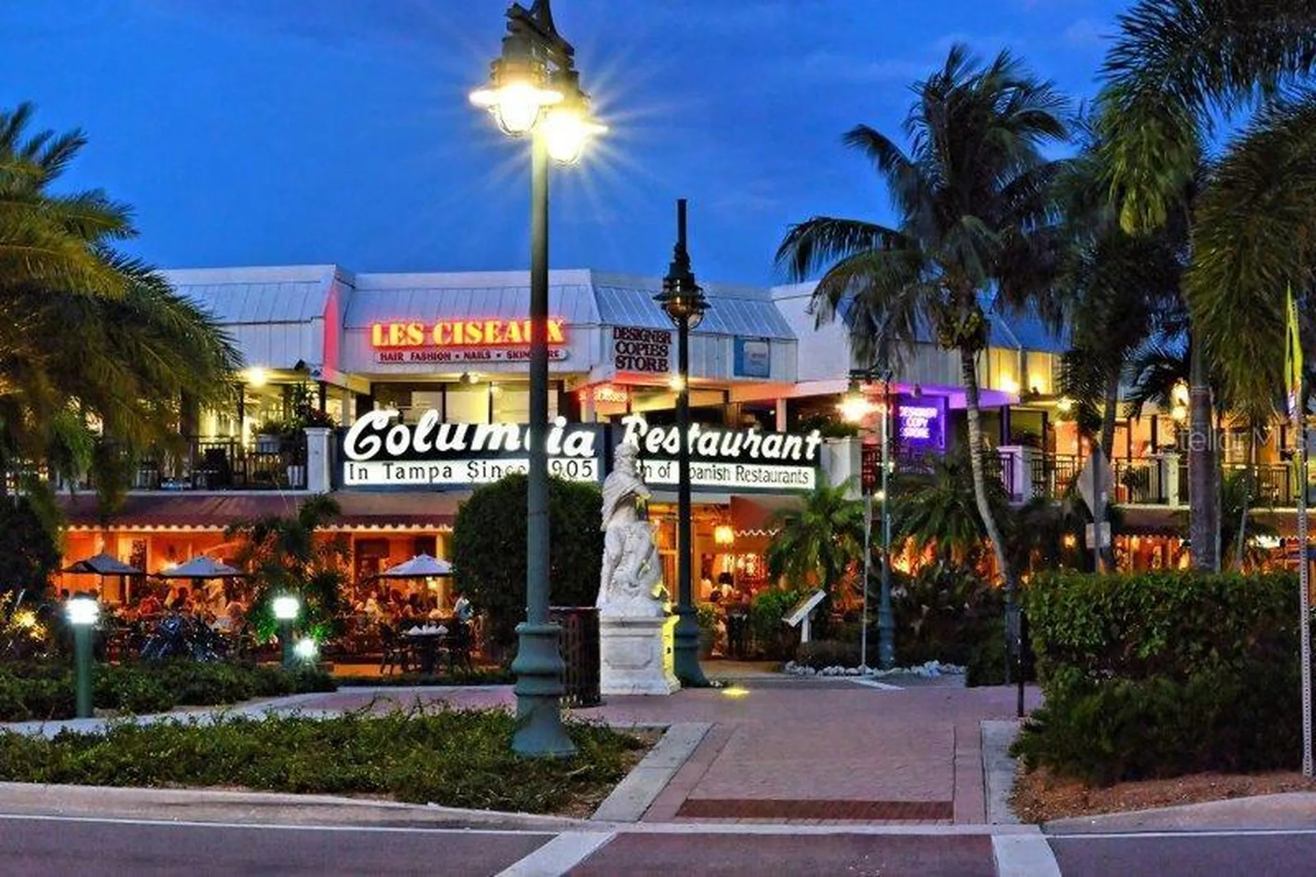 1001 Benjamin Franklin Drive Sarasota FL 34236