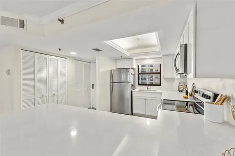 1001 Benjamin Franklin Drive Sarasota FL 34236