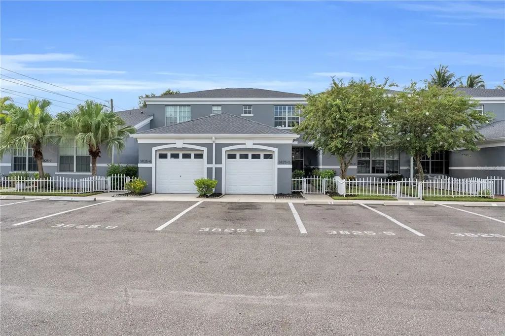 3825 Schoolhouse Road E Fort Myers FL 33916