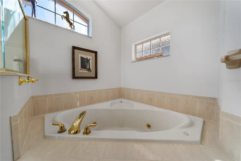 15995 NW 10th Circle Citra FL 32113