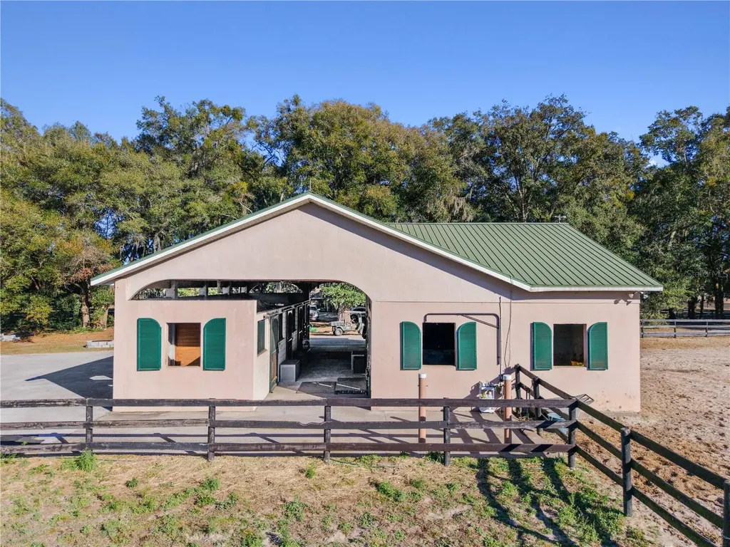 15995 NW 10th Circle Citra FL 32113