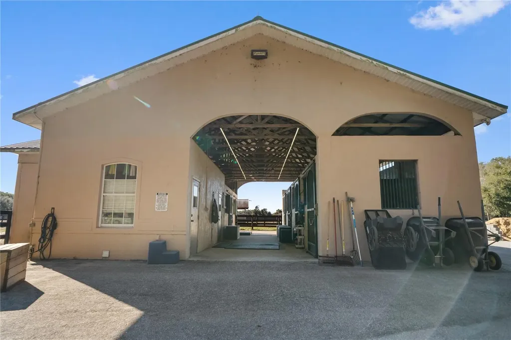 15995 NW 10th Circle Citra FL 32113