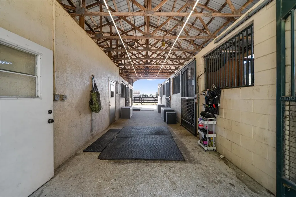 15995 NW 10th Circle Citra FL 32113