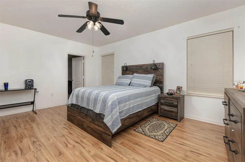 1569 Tamarind Road Davenport FL 33896