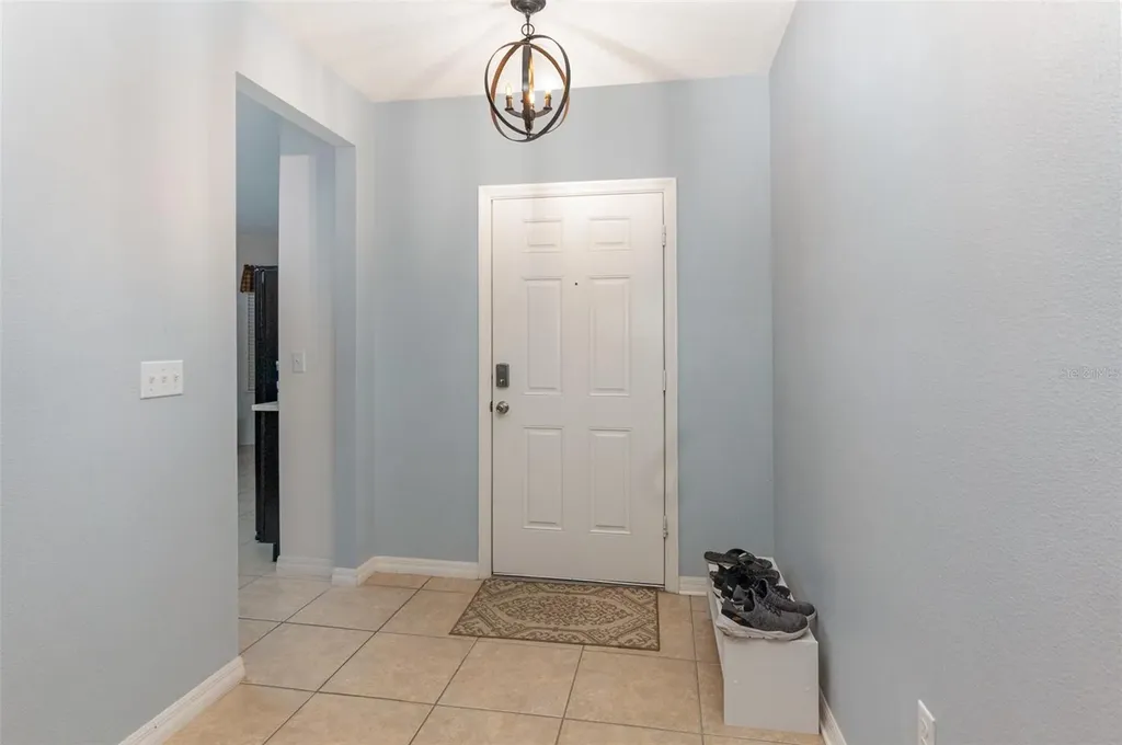 1569 Tamarind Road Davenport FL 33896