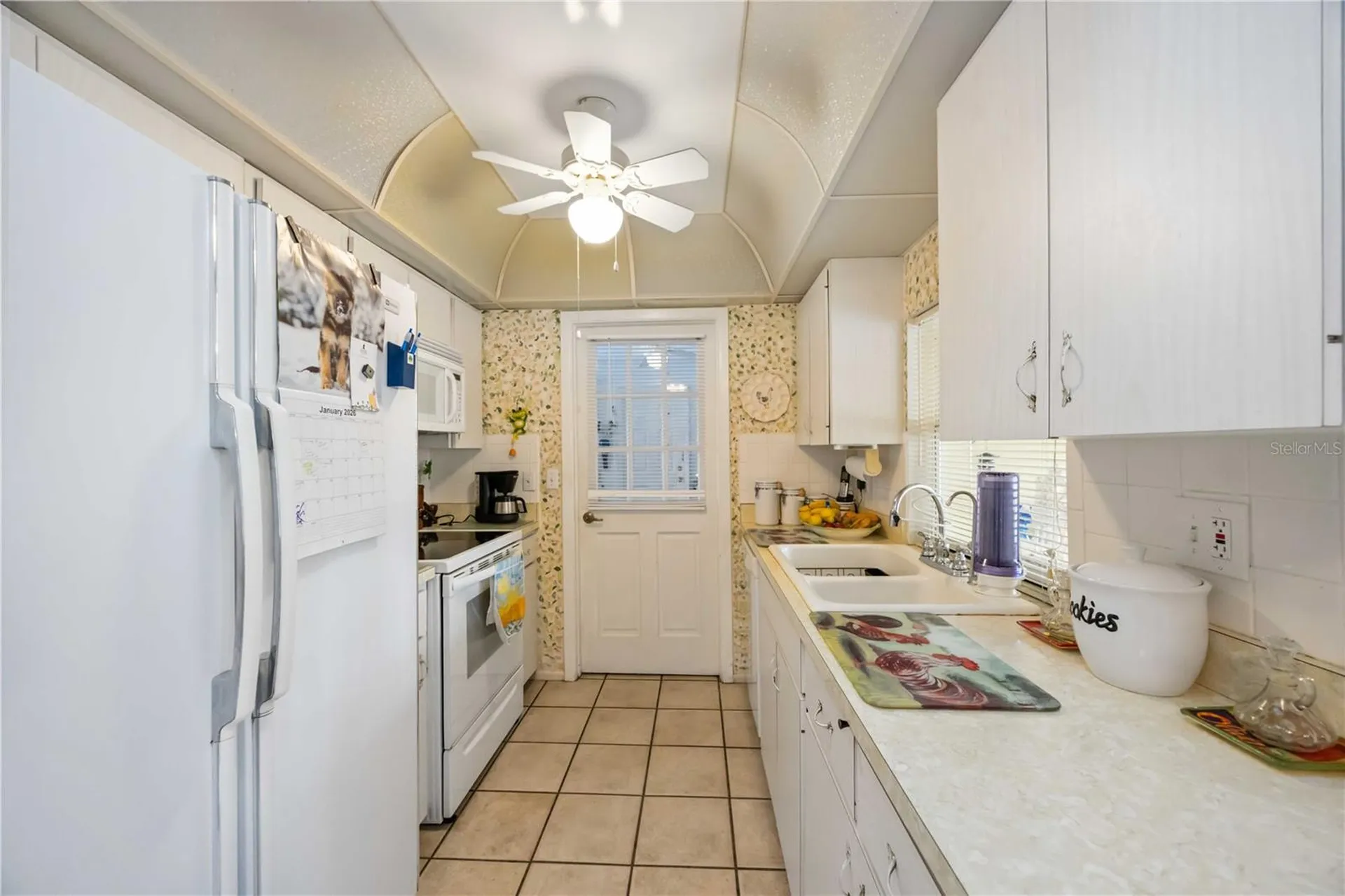 3801 Chinaberry Bradenton FL 34208