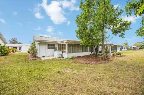 3801 Chinaberry Bradenton FL 34208