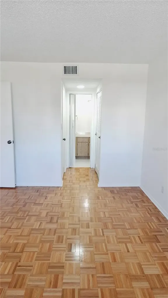 4606 W Gray Street Tampa FL 33609