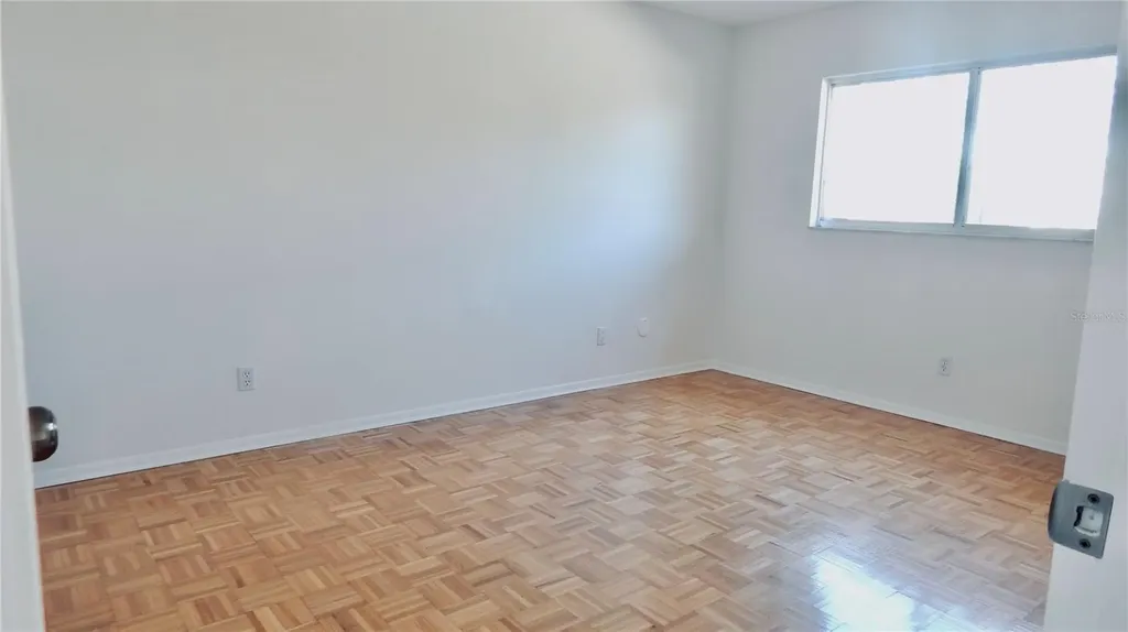 4606 W Gray Street Tampa FL 33609